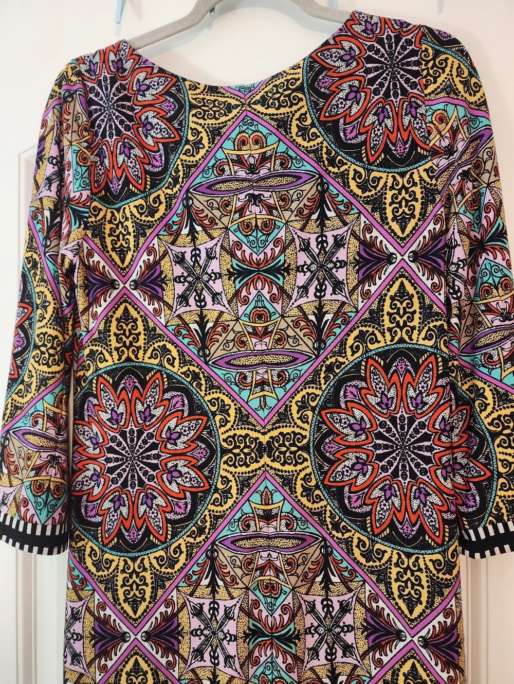 Laundry By Shelli Segal Black-Trim Multicolor Medallion Print Dress Sz 6 Bold - Picture 7 of 13